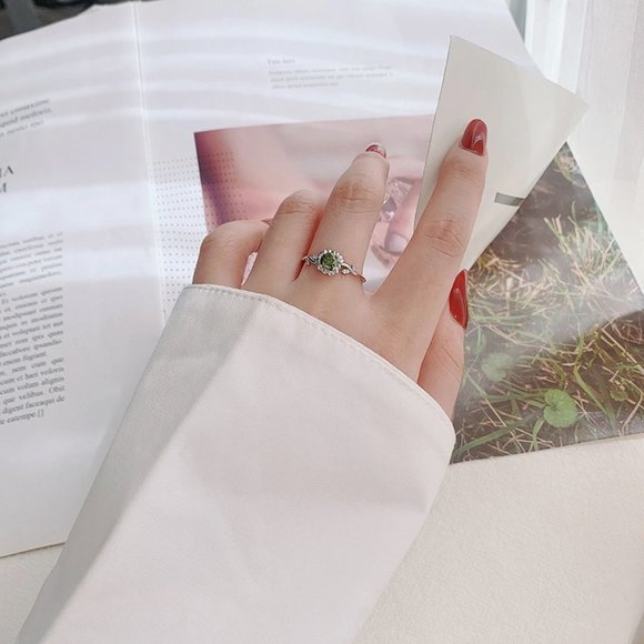 Certified 1/2ct. t.w. Diamond Green Moissanite Sunflower Ring NEW - Picture 2 of 8